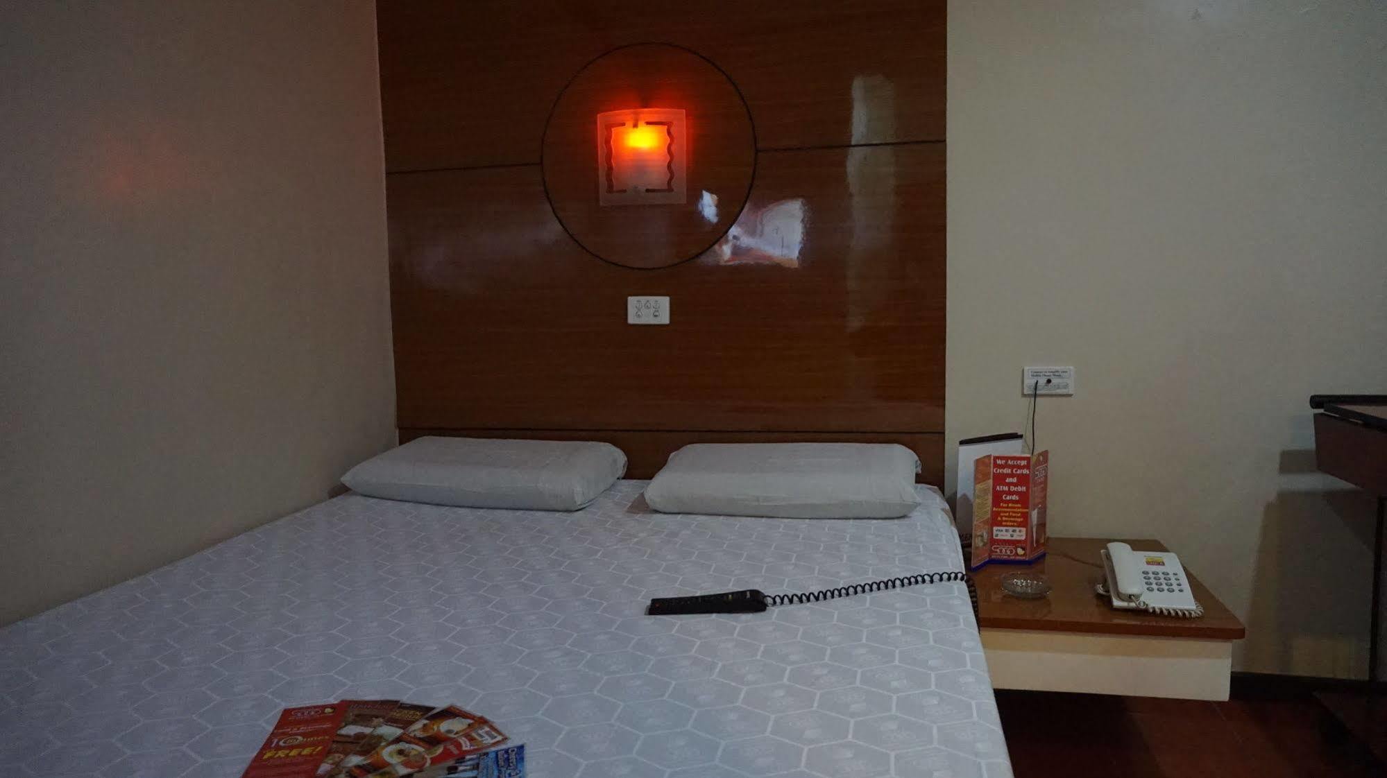Hotel Sogo Edsa Caloocan Exteriér fotografie